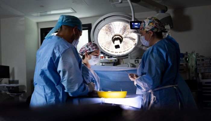 AST handbook_surgery