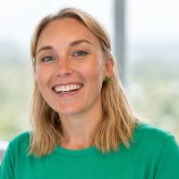 Dr Lucy Morris