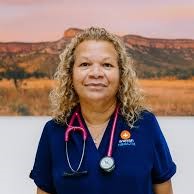 Dr Steph headshot