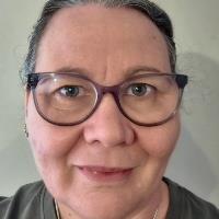 Dr Kylie Parry